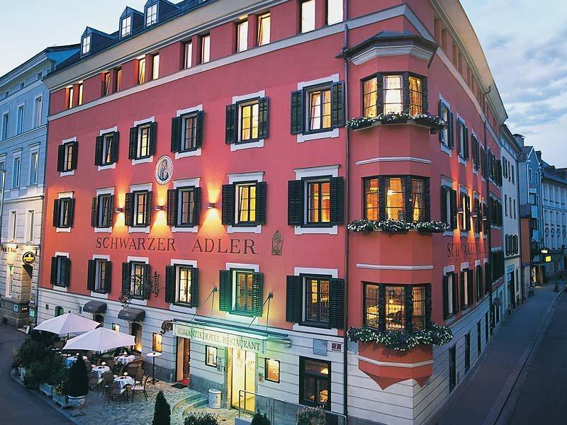 Hotel Schwarzer Adler Innsbruck Exterior foto
