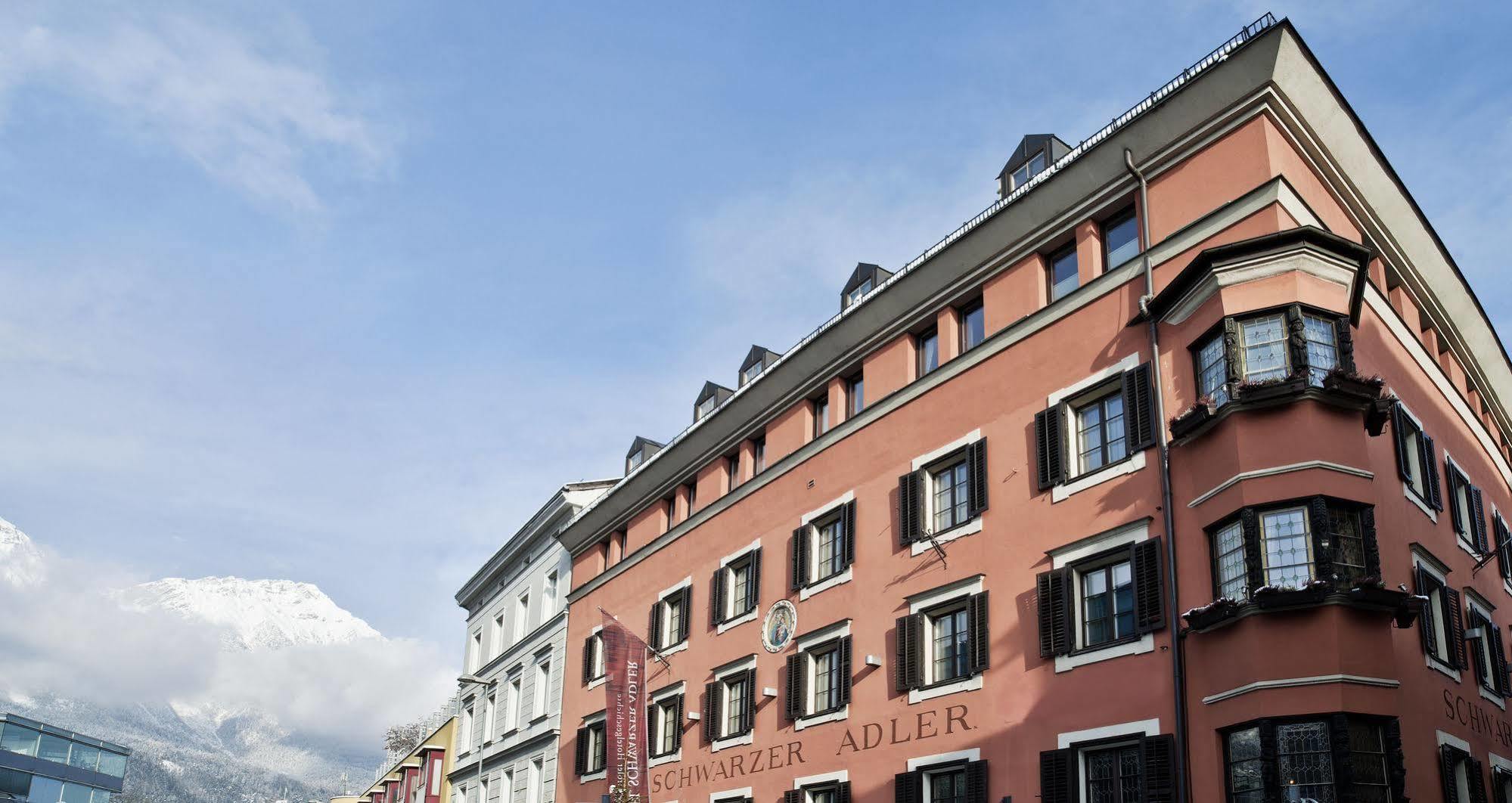 Hotel Schwarzer Adler Innsbruck Exterior foto